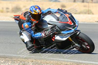 media/Oct-16-2022-TrackXperience (Sun) [[236a00b5b6]]/Group 3/session 4 turn 2/